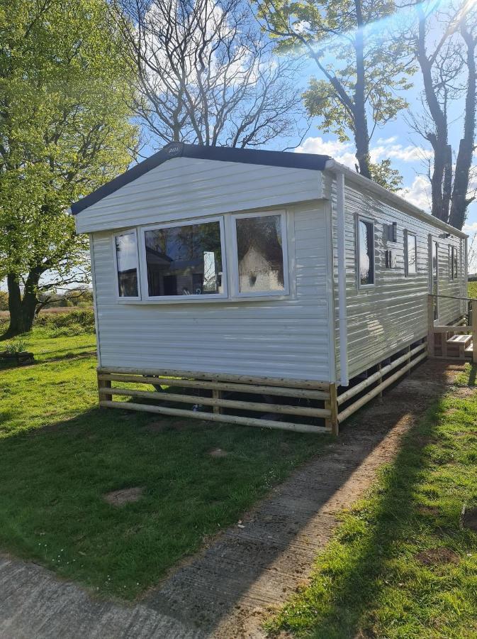 Blackmoor Farm - Caravan 6 Lägenhet Ludchurch Exteriör bild